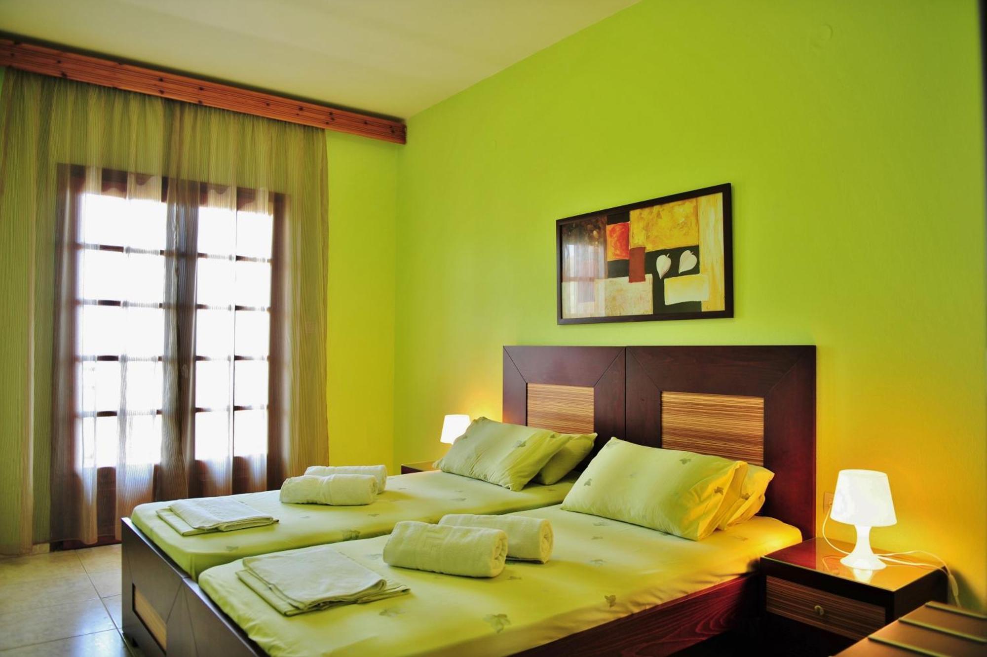 Sunday Resort Gerakini Ngoại thất bức ảnh